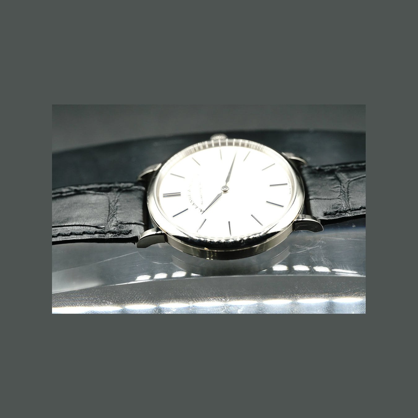 A. Lange & Söhne Saxonia Thin 201.027