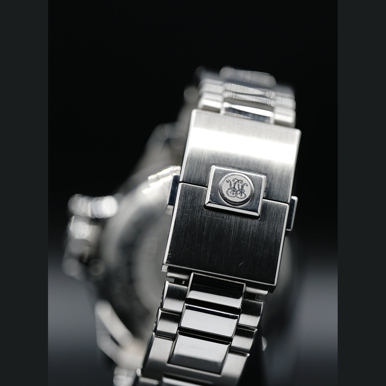 Ball Engineer Hydrocarbon AeroGMT II Black Dial DG2018C-S3C-BK