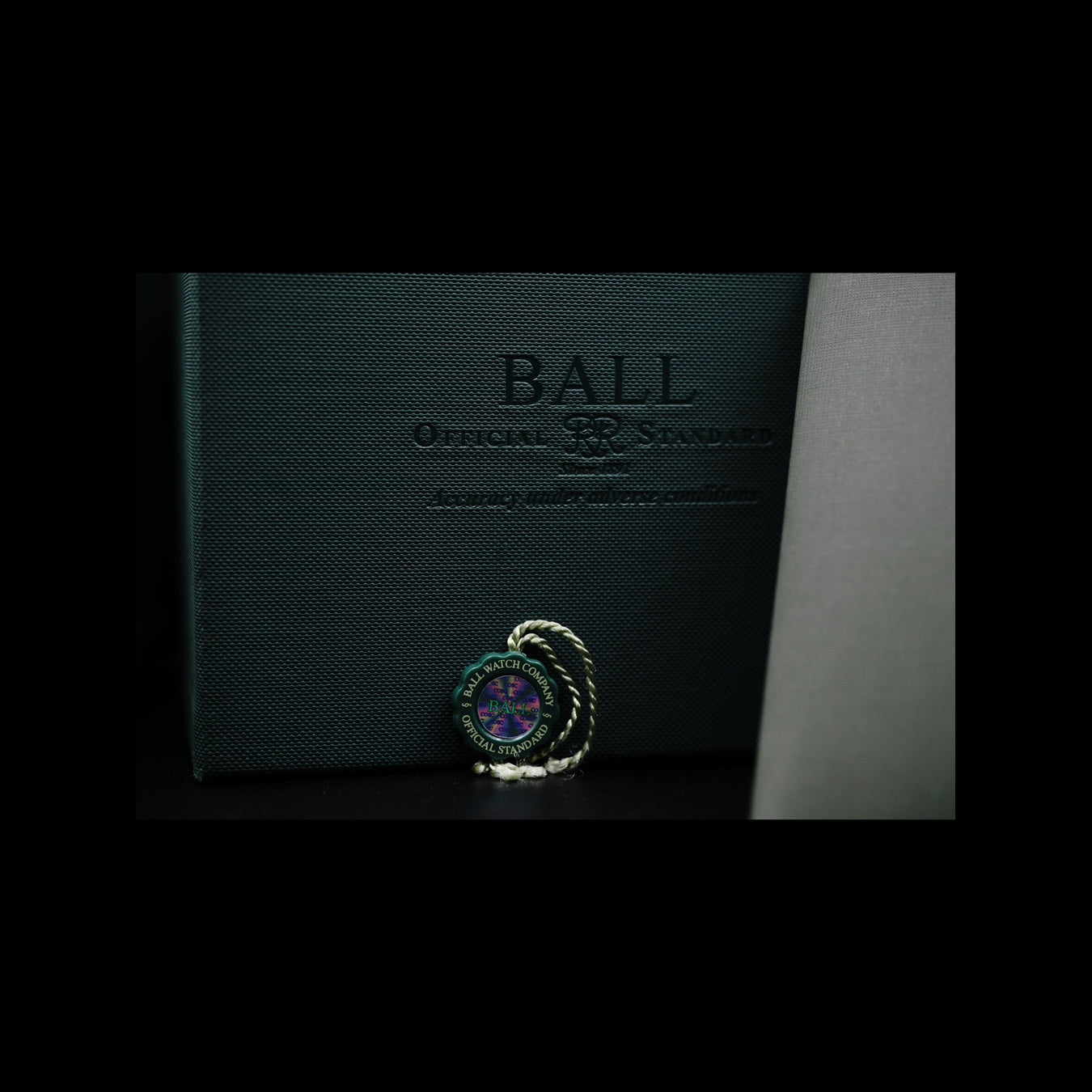 Ball Engineer Hydrocarbon AeroGMT II Black Dial DG2018C-S3C-BK