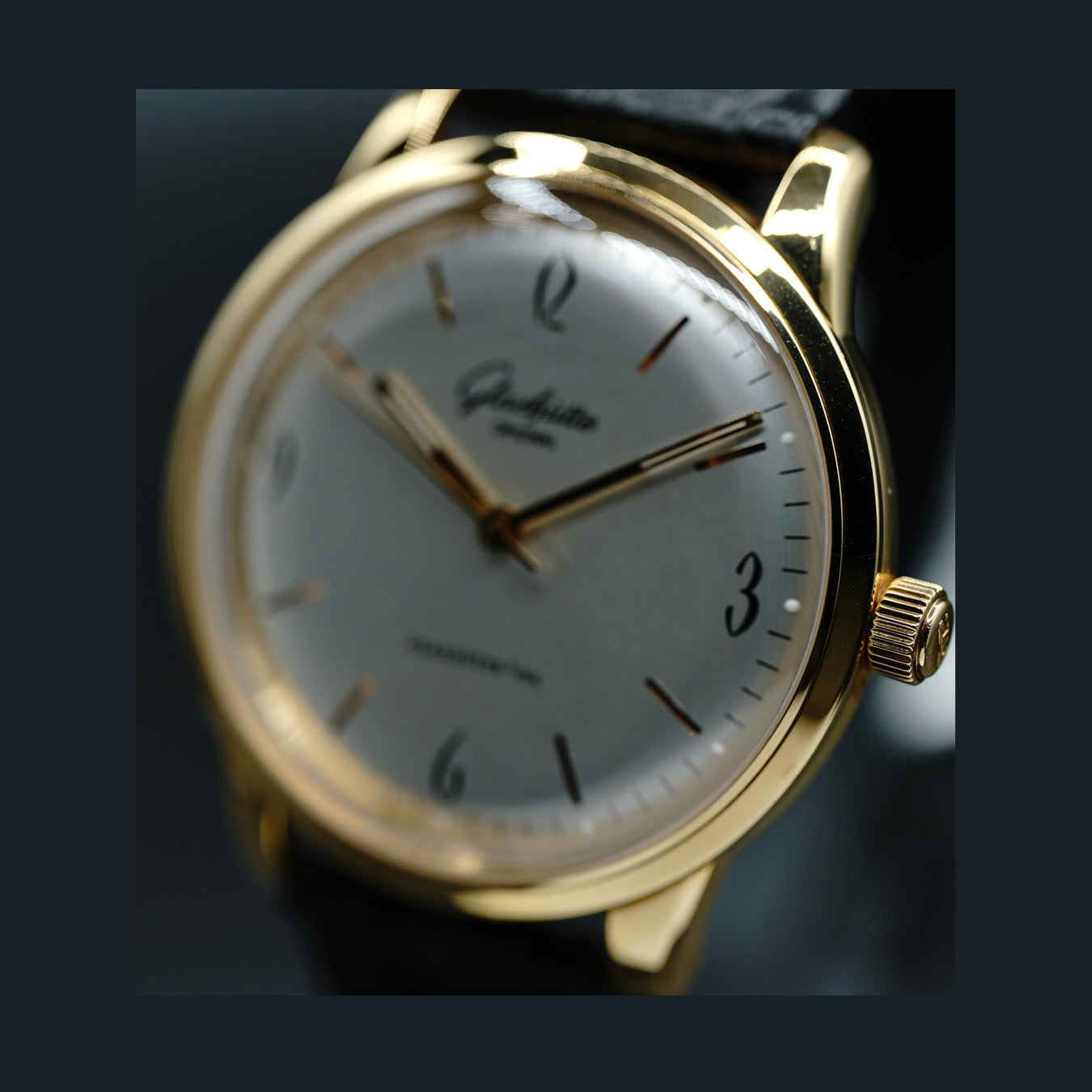 Glashütte Original Vintage Sixties Gold Case White Dial 1-39-52-01-01-04