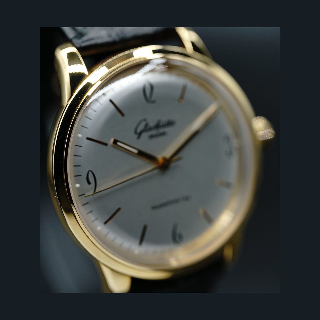 Glashütte Original Vintage Sixties Gold Case White Dial 1-39-52-01-01-04