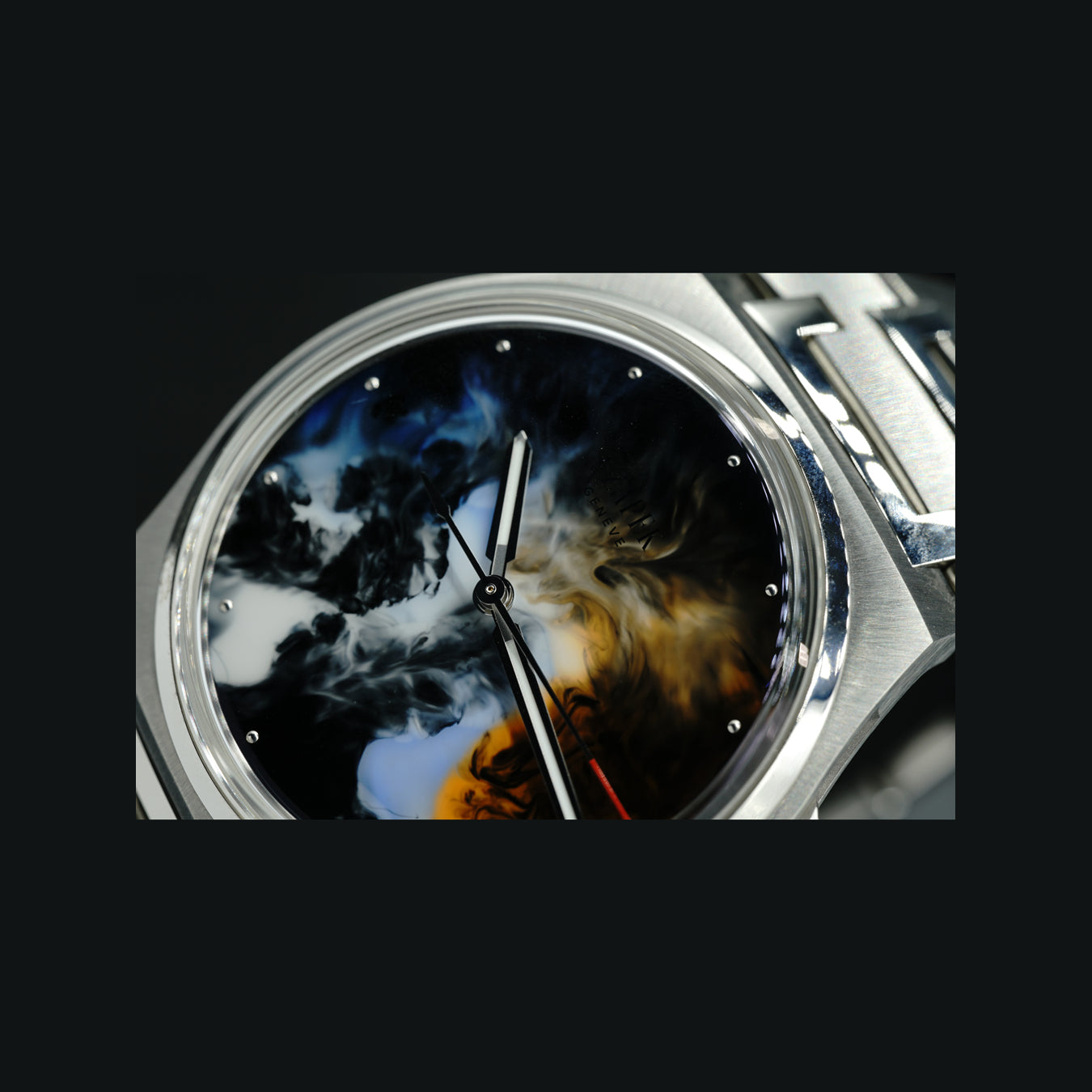 Czapek Antarctique Orion Nebula