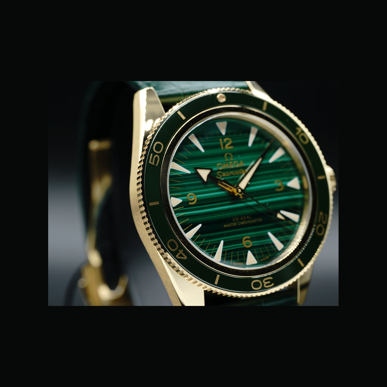 Omega Seamaster Yellow Gold Green Chronometer 41mm 234.63.41.21.99.001