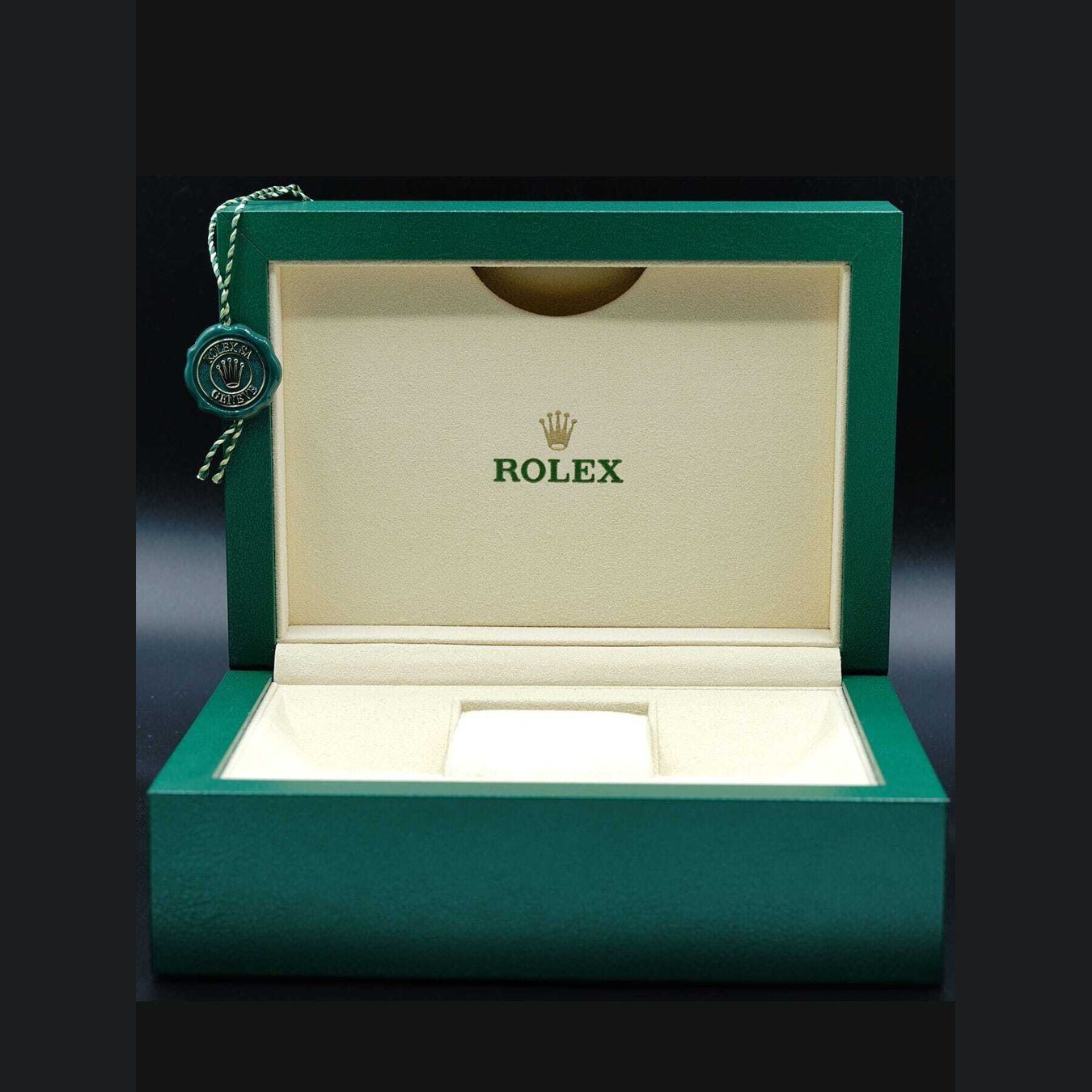 Rolex Oyster Perpetual Submariner Date 126610LN