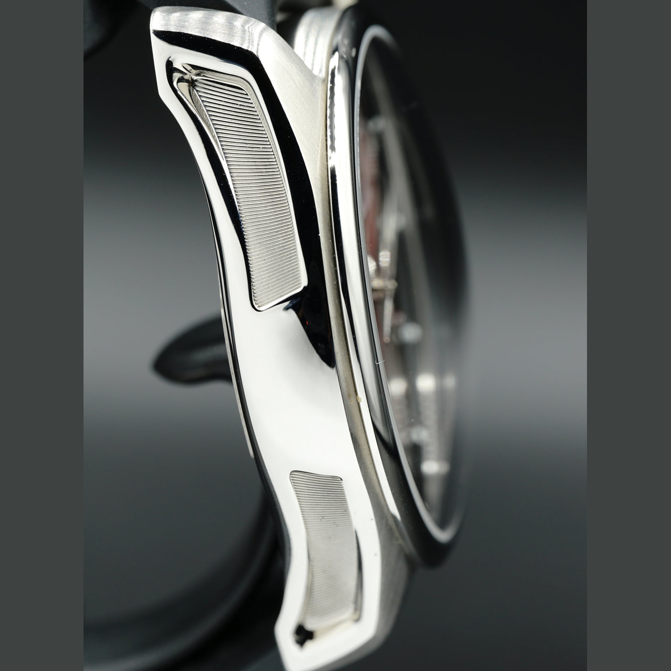 H. Moser & Cie. Centre Seconds Swiss Mad Red 3200-1207