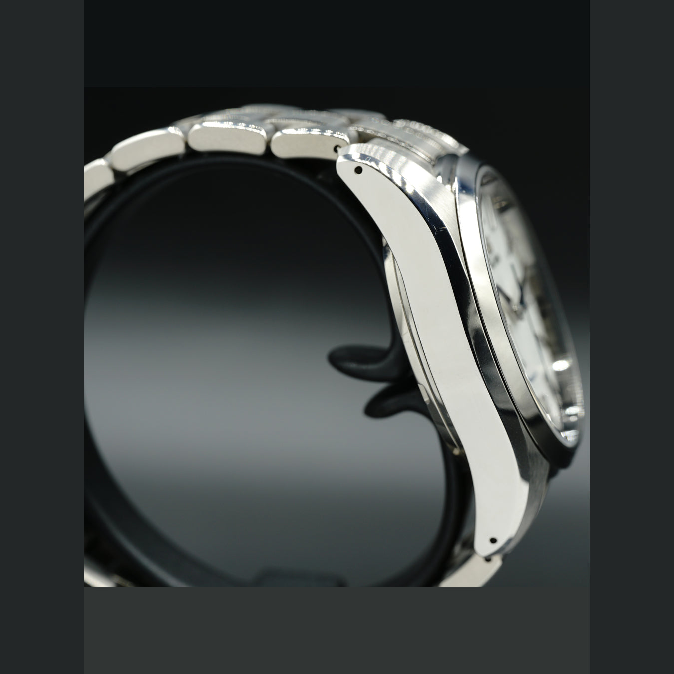 Grand Seiko SBGA211 Spring Drive Power Reserve