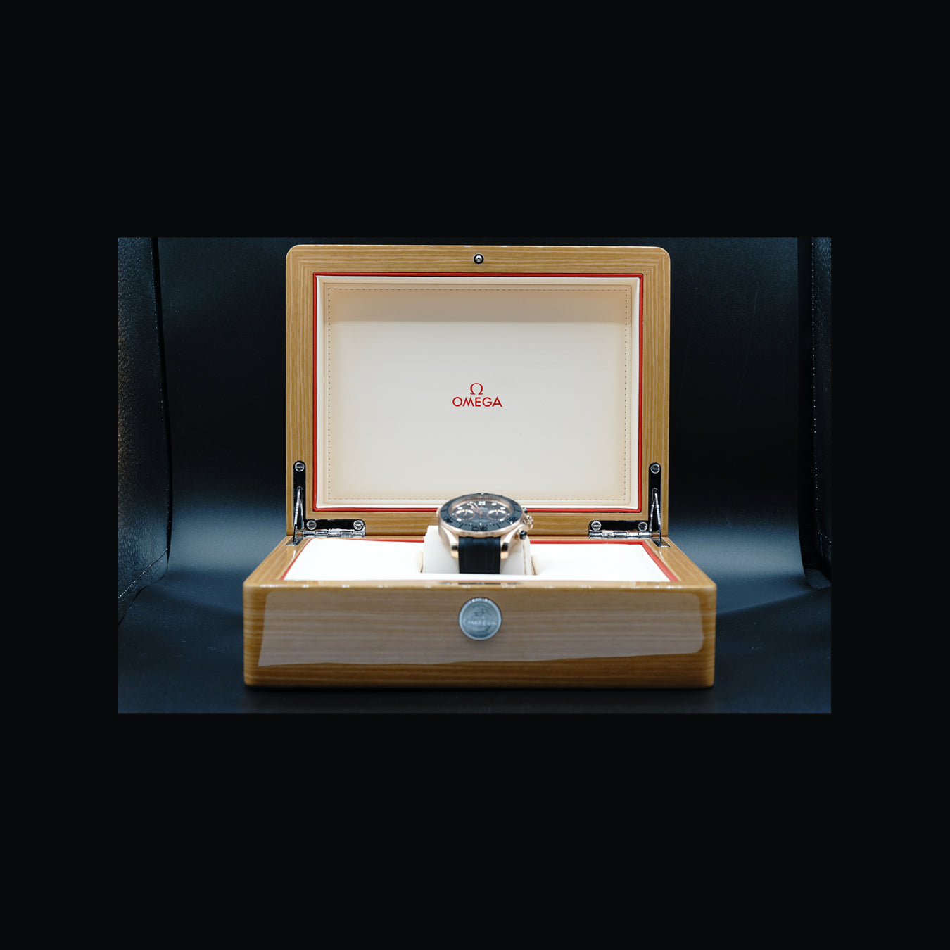 Omega Seamaster Diver 300 Master Chronometer Chronograph 44mm 210.62.44.51.01.001