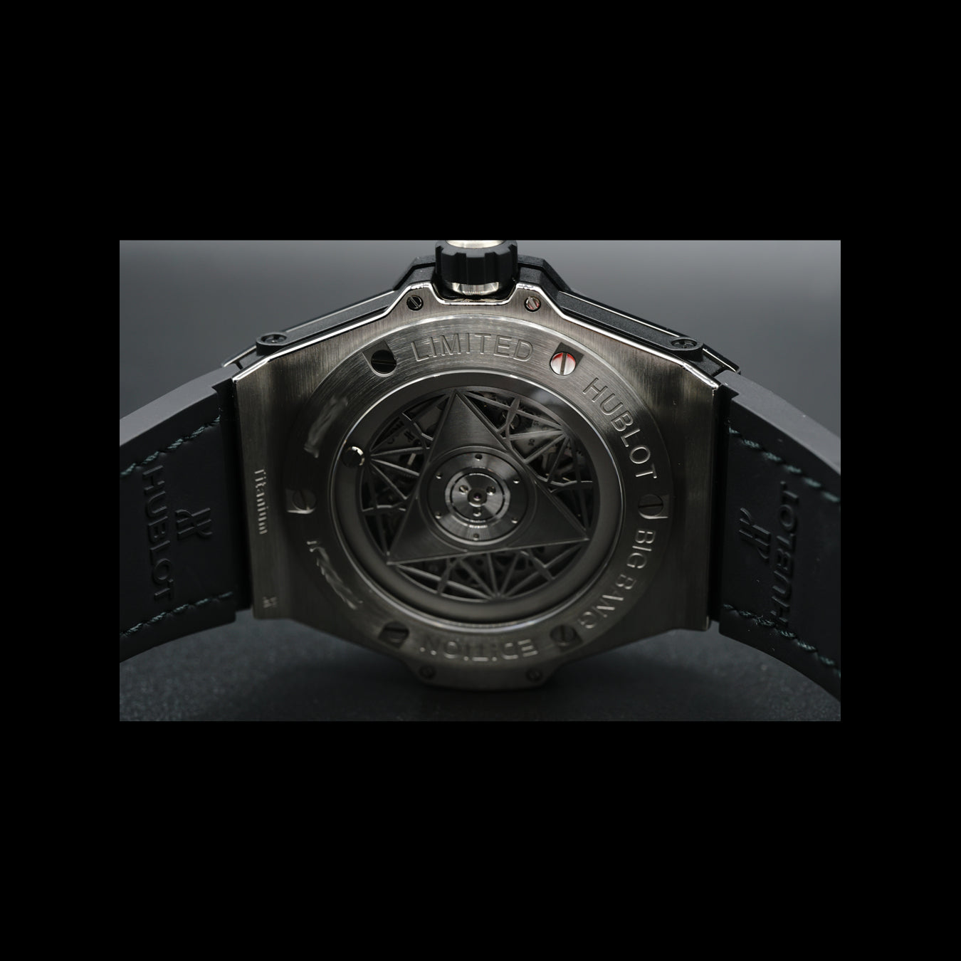 Hublot Sang Bleu Titanium 415.NX.1112.VR.MXM16