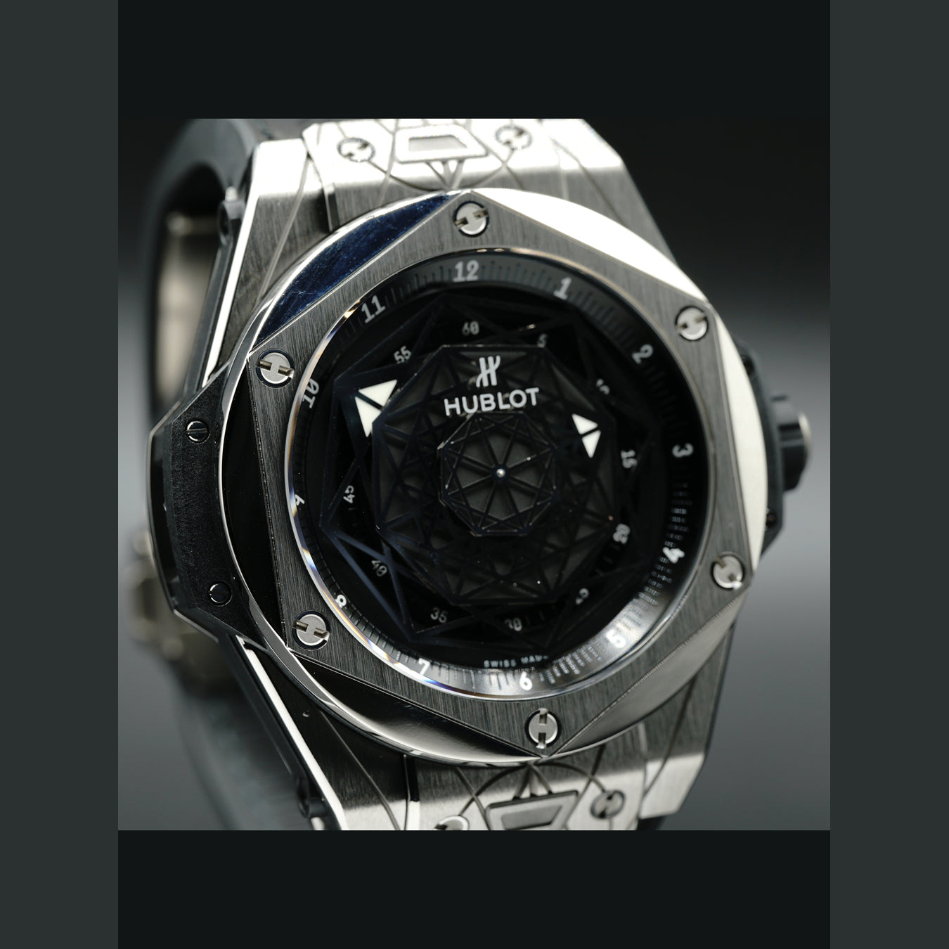 Hublot Sang Bleu Titanium 415.NX.1112.VR.MXM16