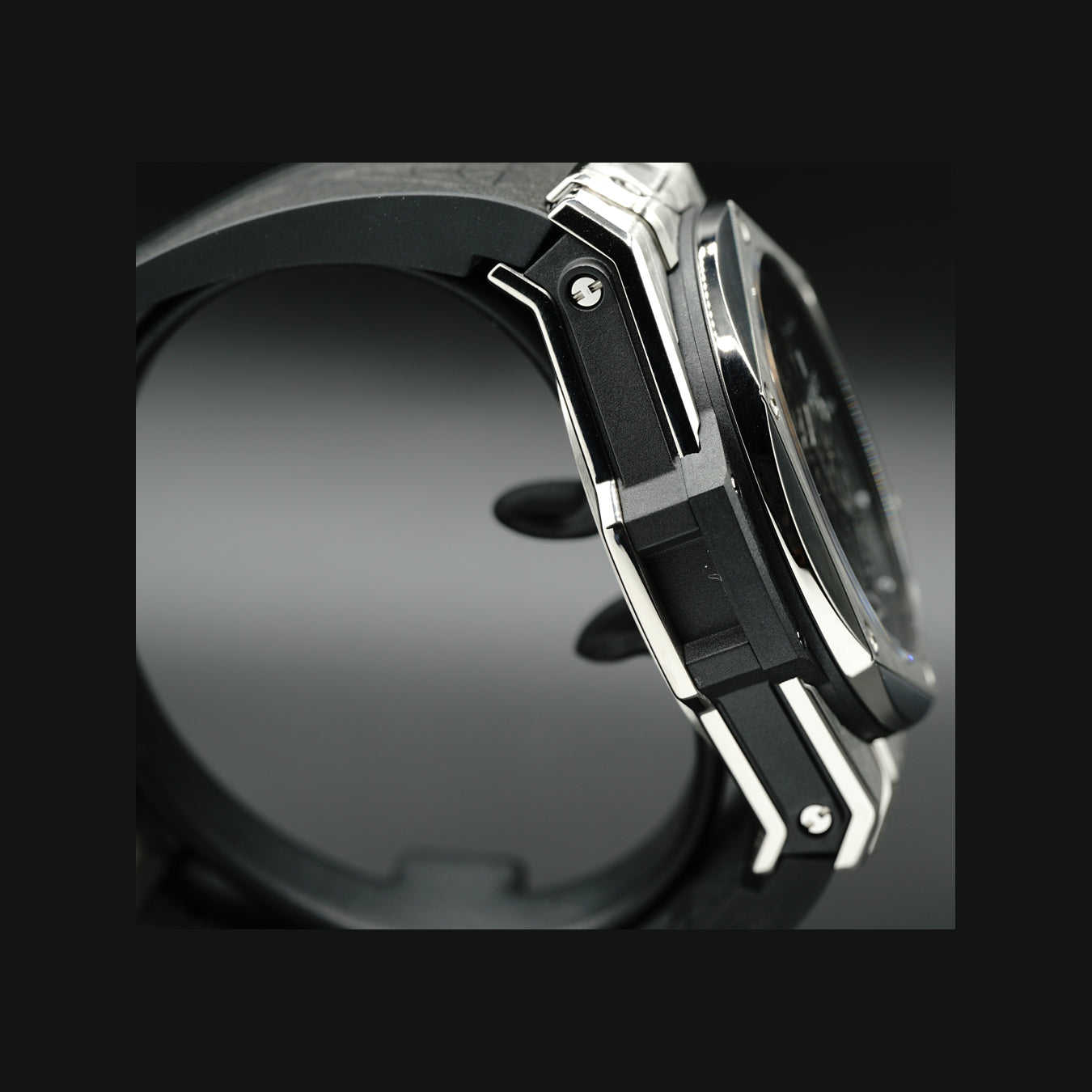 Hublot Sang Bleu Titanium 415.NX.1112.VR.MXM16