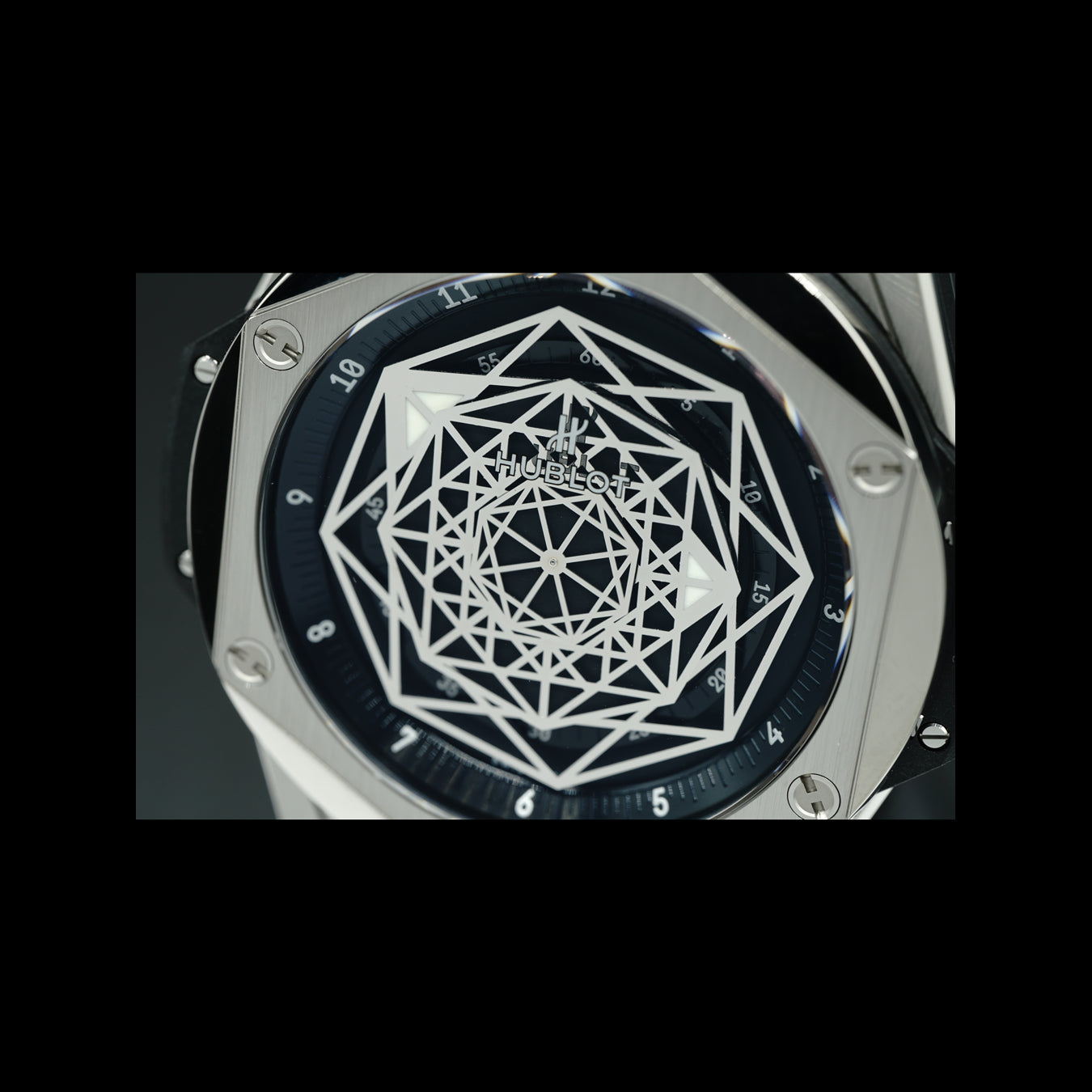 Hublot Sang Bleu Titanium 415.NX.1112.VR.MXM16