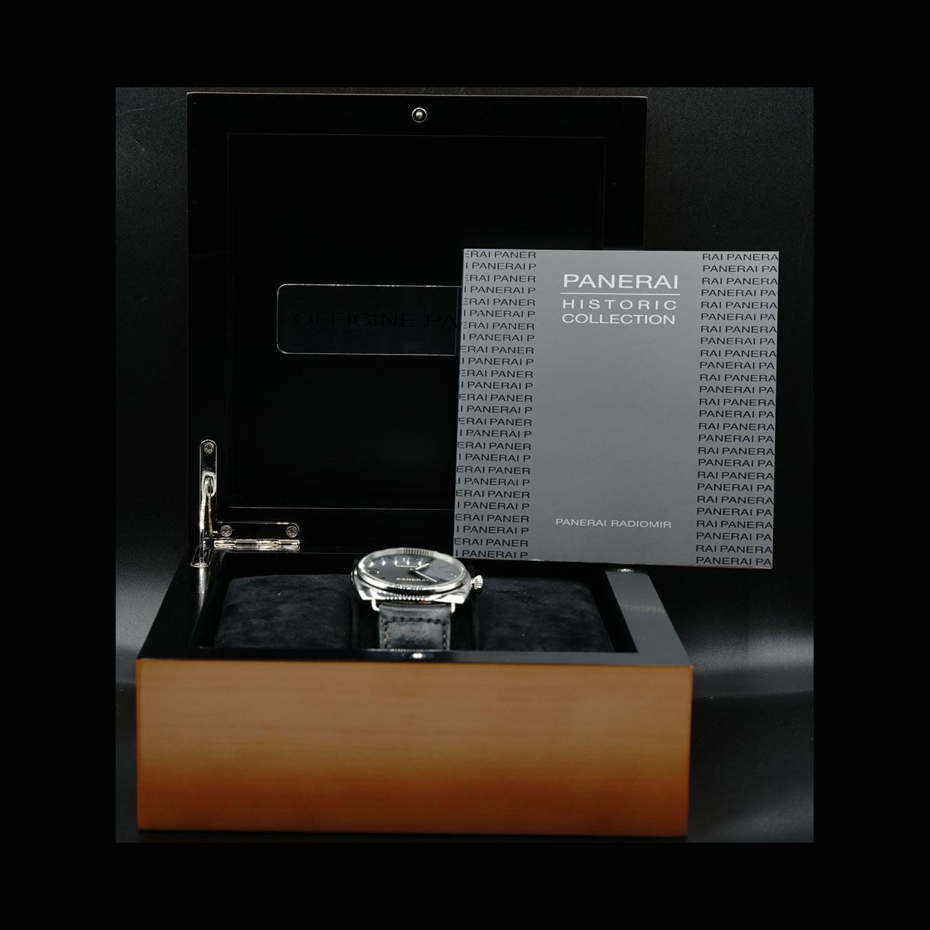 Panerai Radiomir PAM210