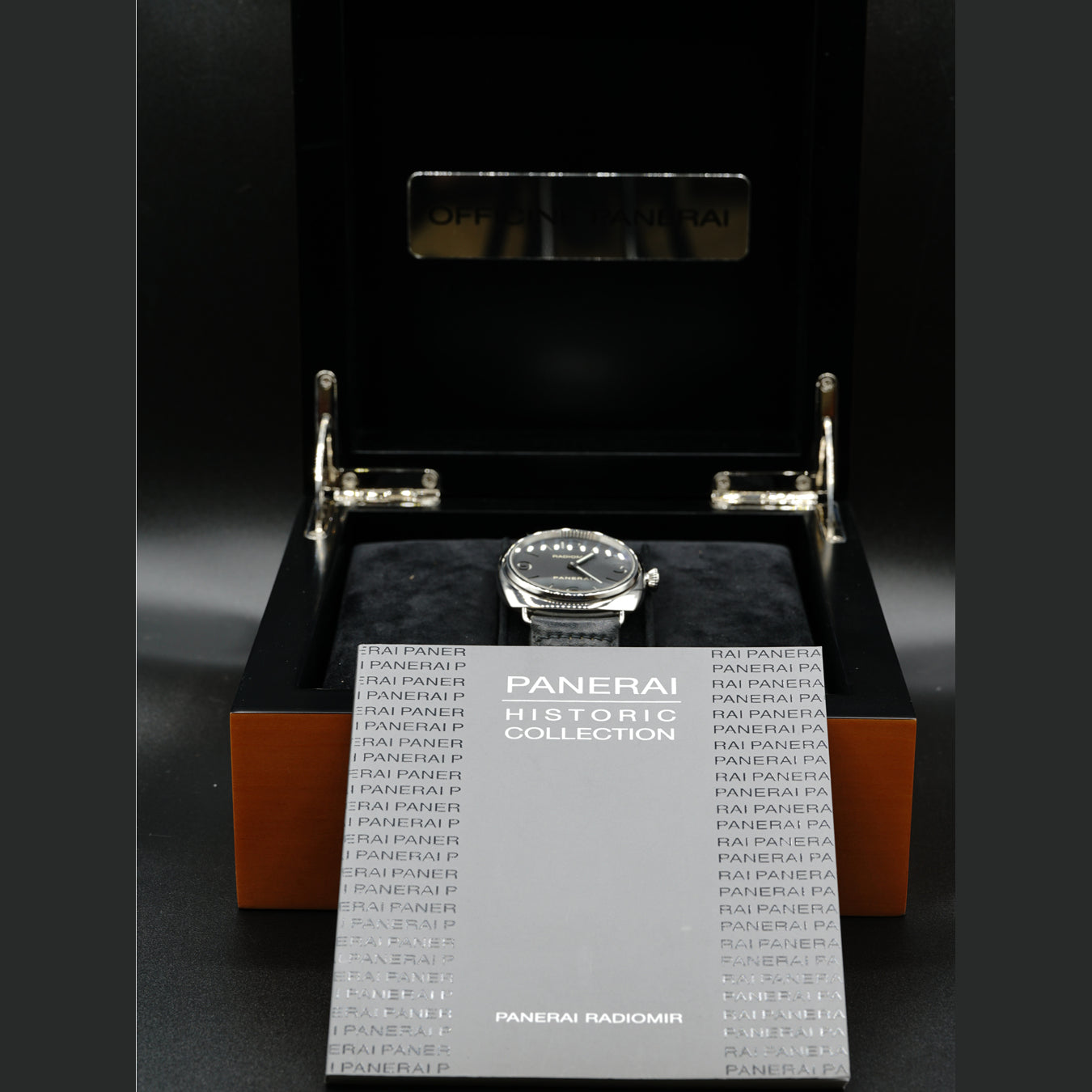 Panerai Radiomir PAM210