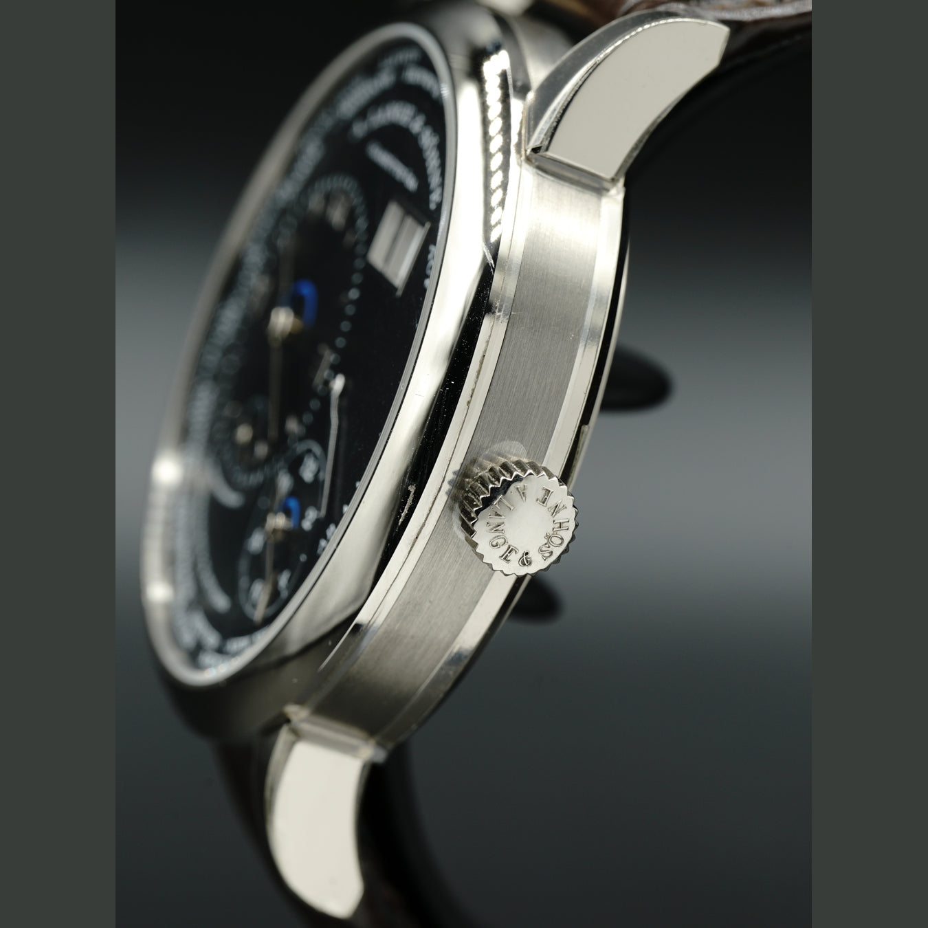 A. Lange & Söhne Lange 1 136.3AG