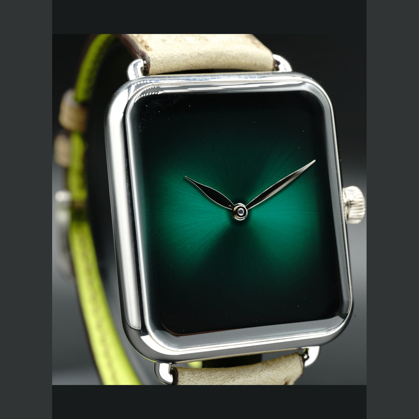 H. Moser & Cie Swiss Alp Watch Cosmic Green 5324-0210