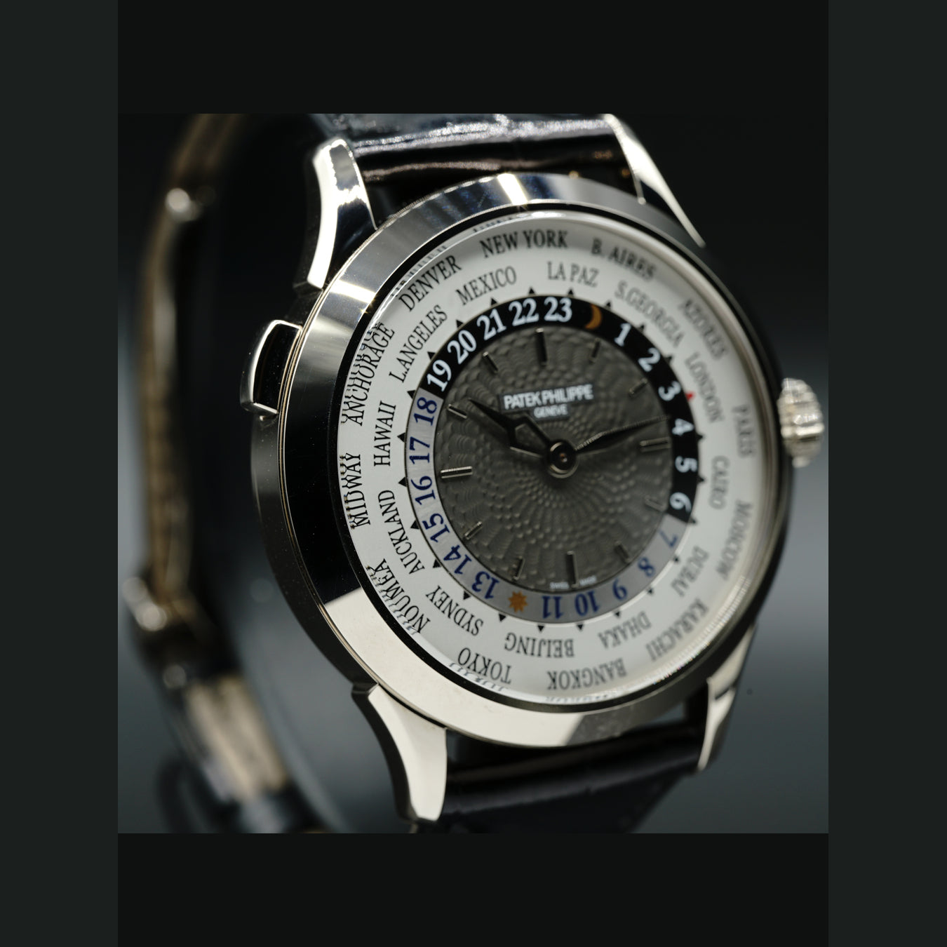 Patek Philippe World Time 5230G-014