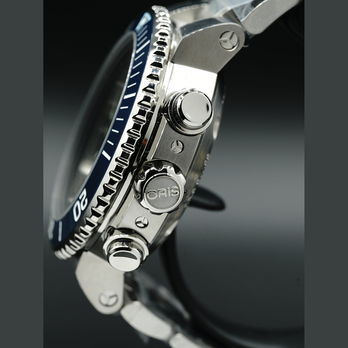 Oris Blue Whale Limited Edition 01 771 7743 4185
