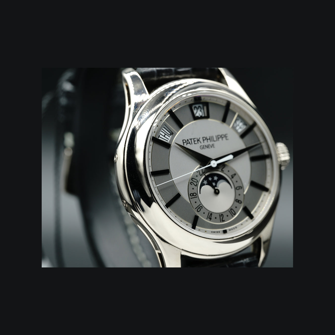 Patek Philippe Complications 5205R-010