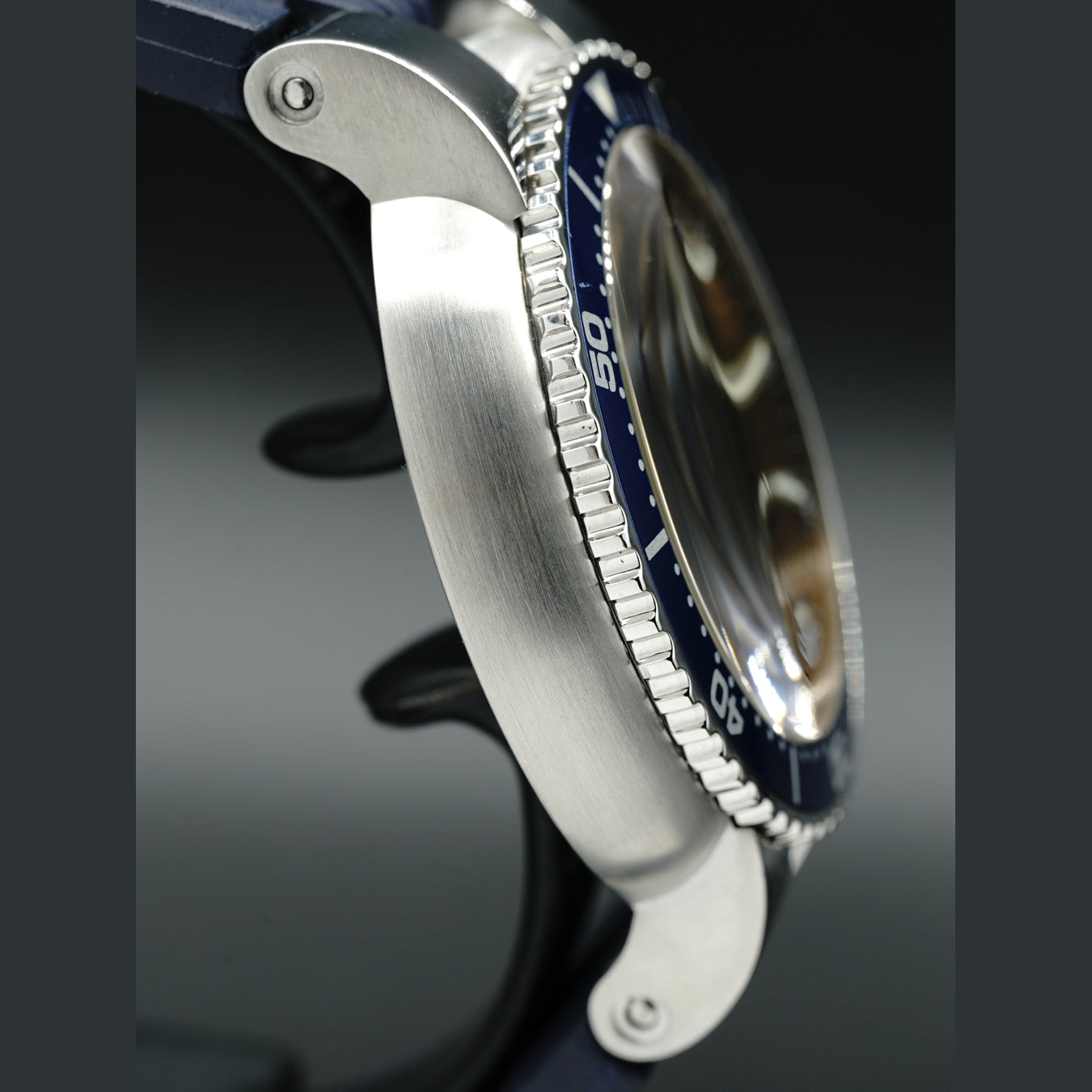 Oris Divers Date 01 733 7533 8555-07 8 24 01PEB