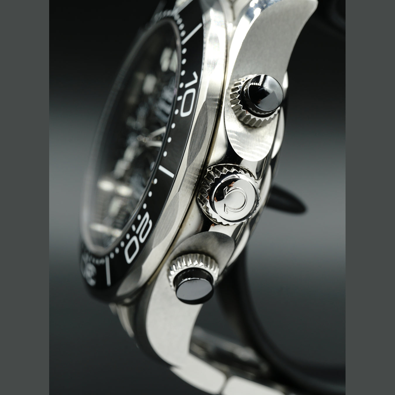 Omega Seamaster Diver 300 Chronograph 210.30.44.51.01.001