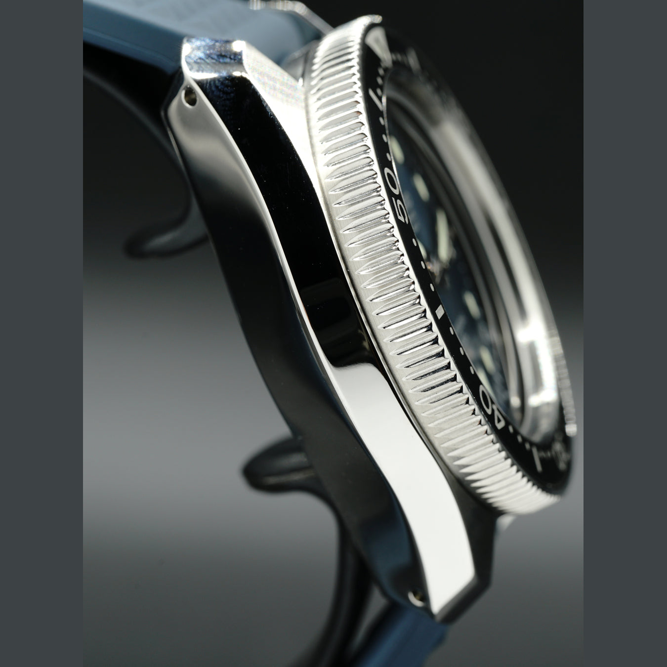 Seiko Prospex SLA039 The 1968 Professional Diver's 300m Re-creation