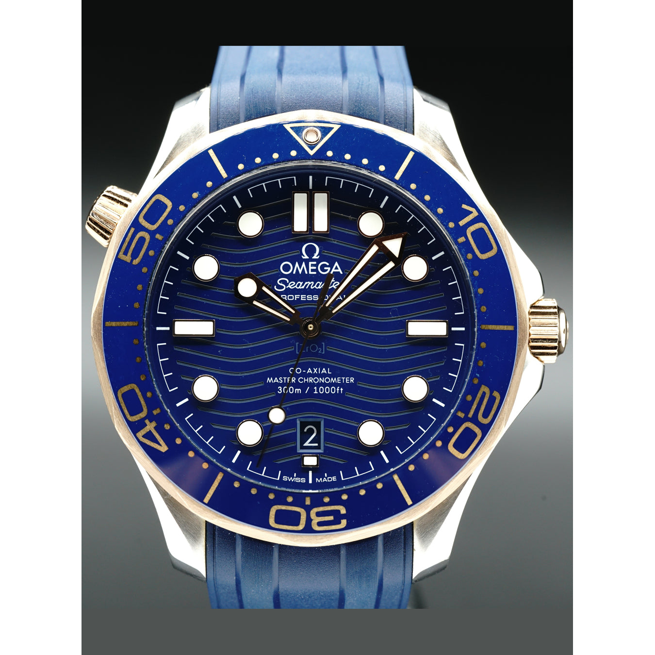 Omega Seamaster Diver 300M Co-Axial Master Chronometer Steel & Sedna Gold on Strap 210.22.42.20.03.002
