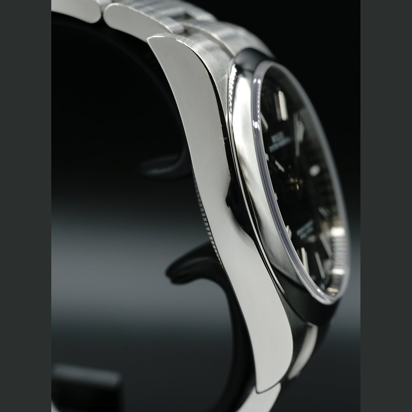 Rolex Oyster Perpetual 114300