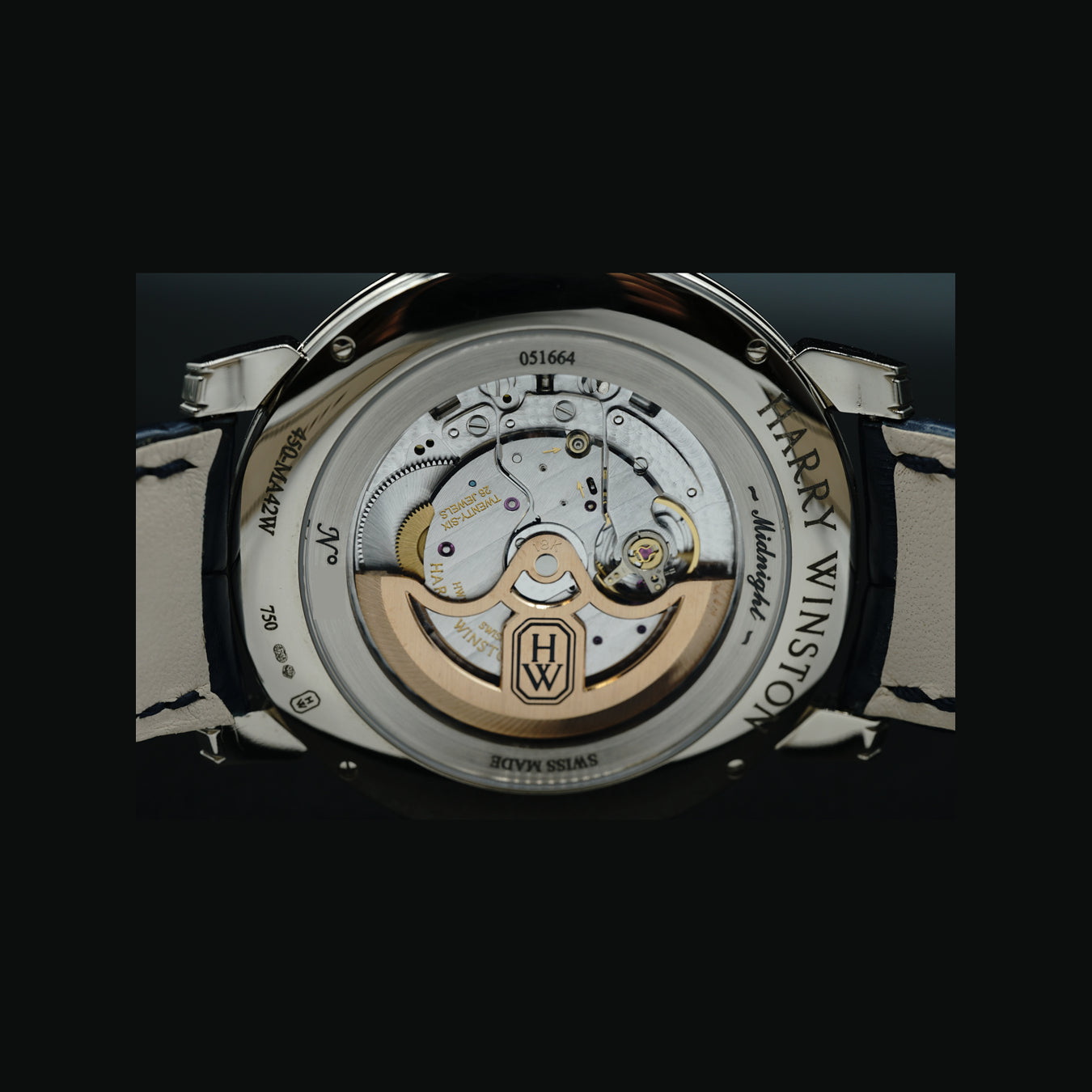 Harry Winston Midnight 18k White Gold 450/MA42WL.W