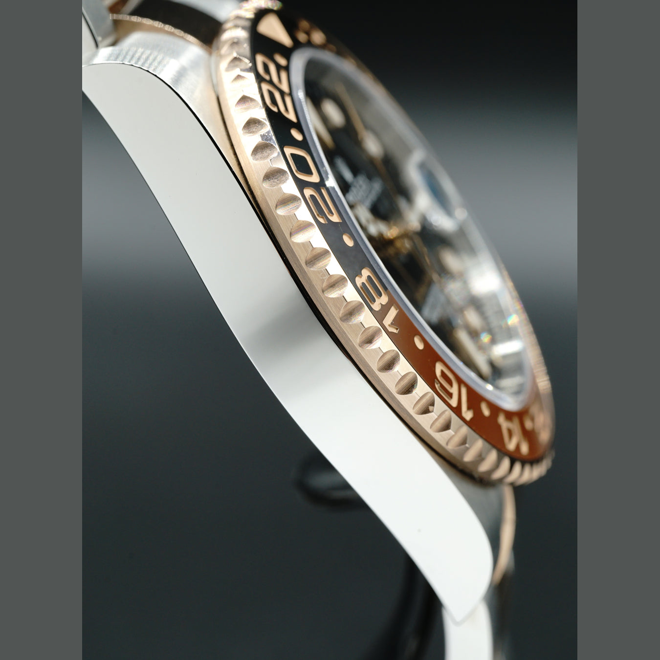 Rolex GMT Master II Everose Rolesor 126711CHNR