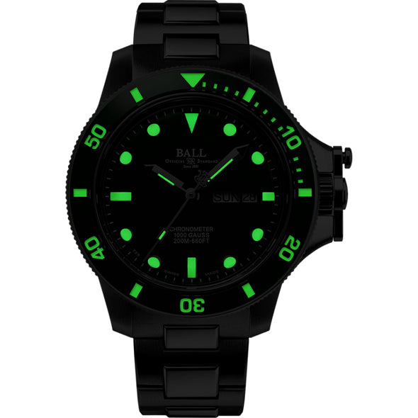 Ball DM2218B-S2CJ-GR Engineer Hydrocarbon Original 43mm Green Dial on Bracelet