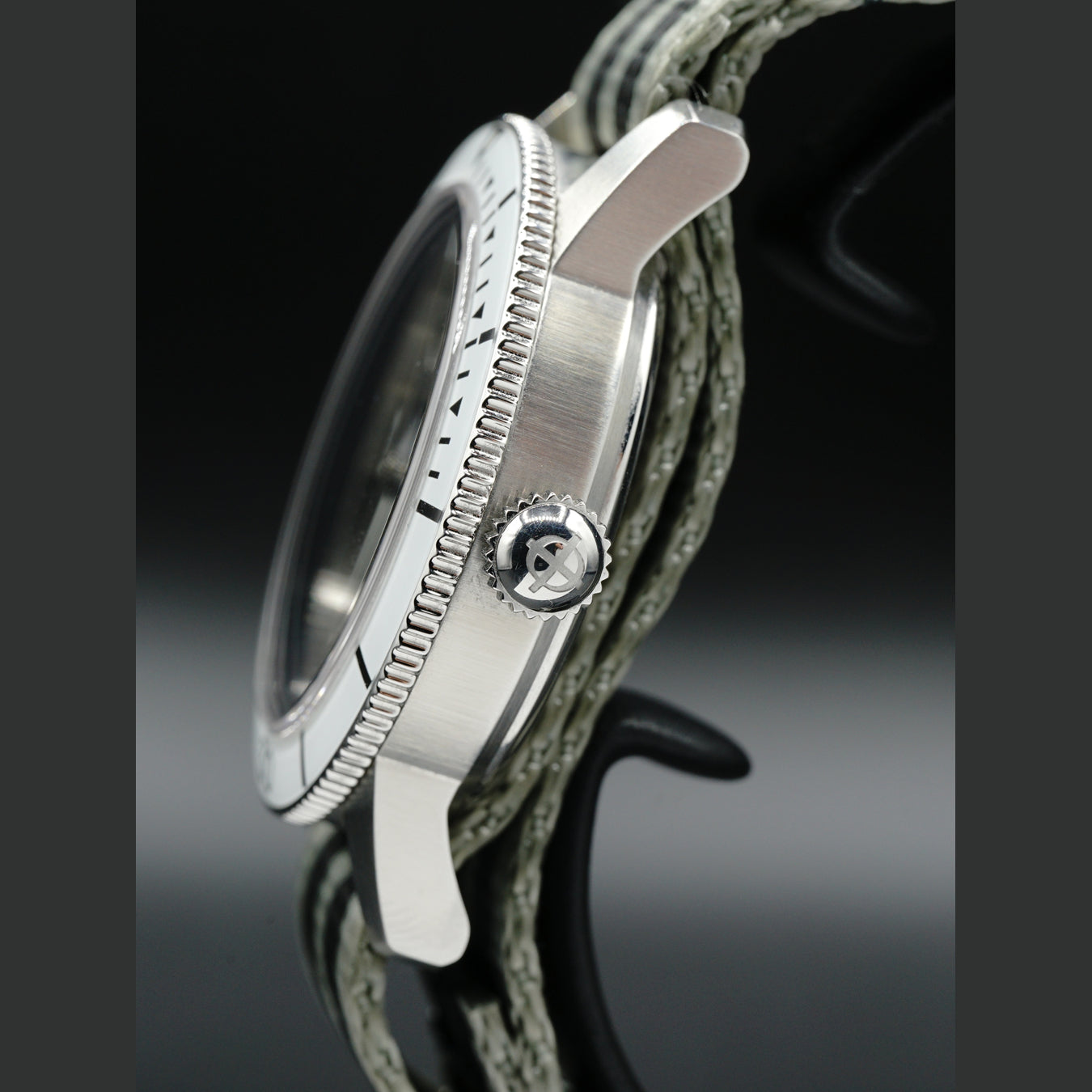 Zodiac Super Sea Wolf Topper Limited Edition "White Wolf" ZO9208