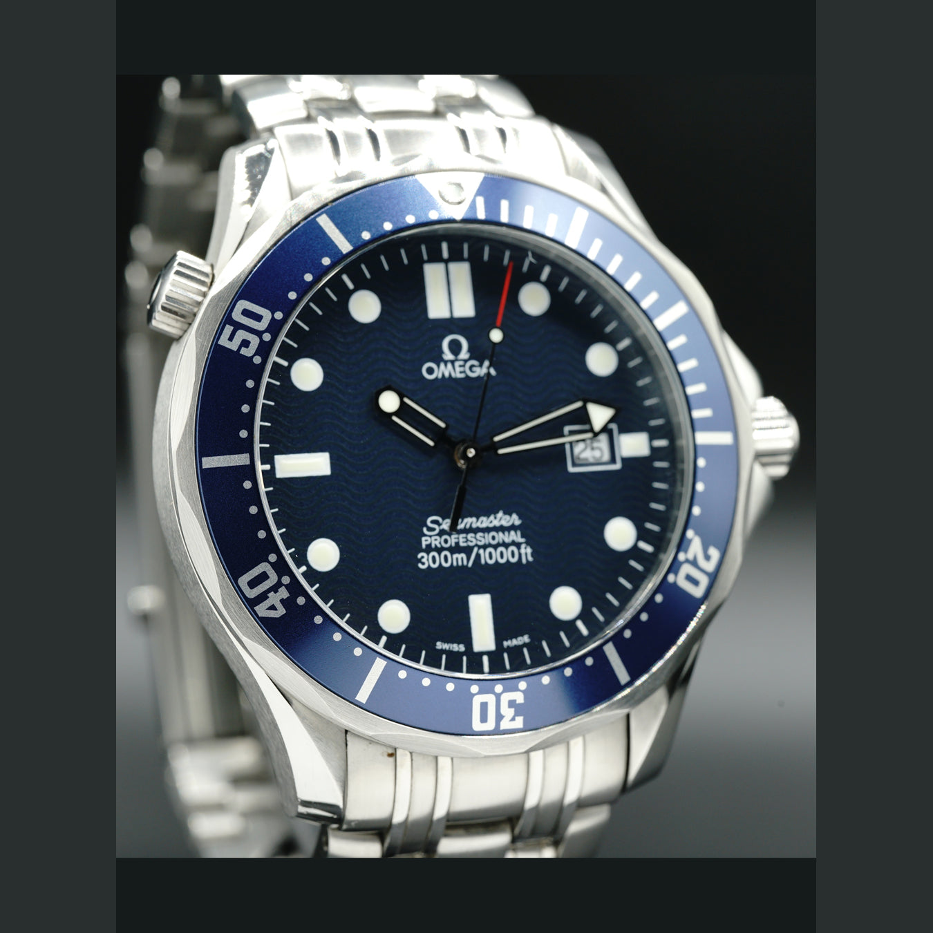 Omega Seamaster 300 M GoldenEye 007 Quartz 2541.80.00