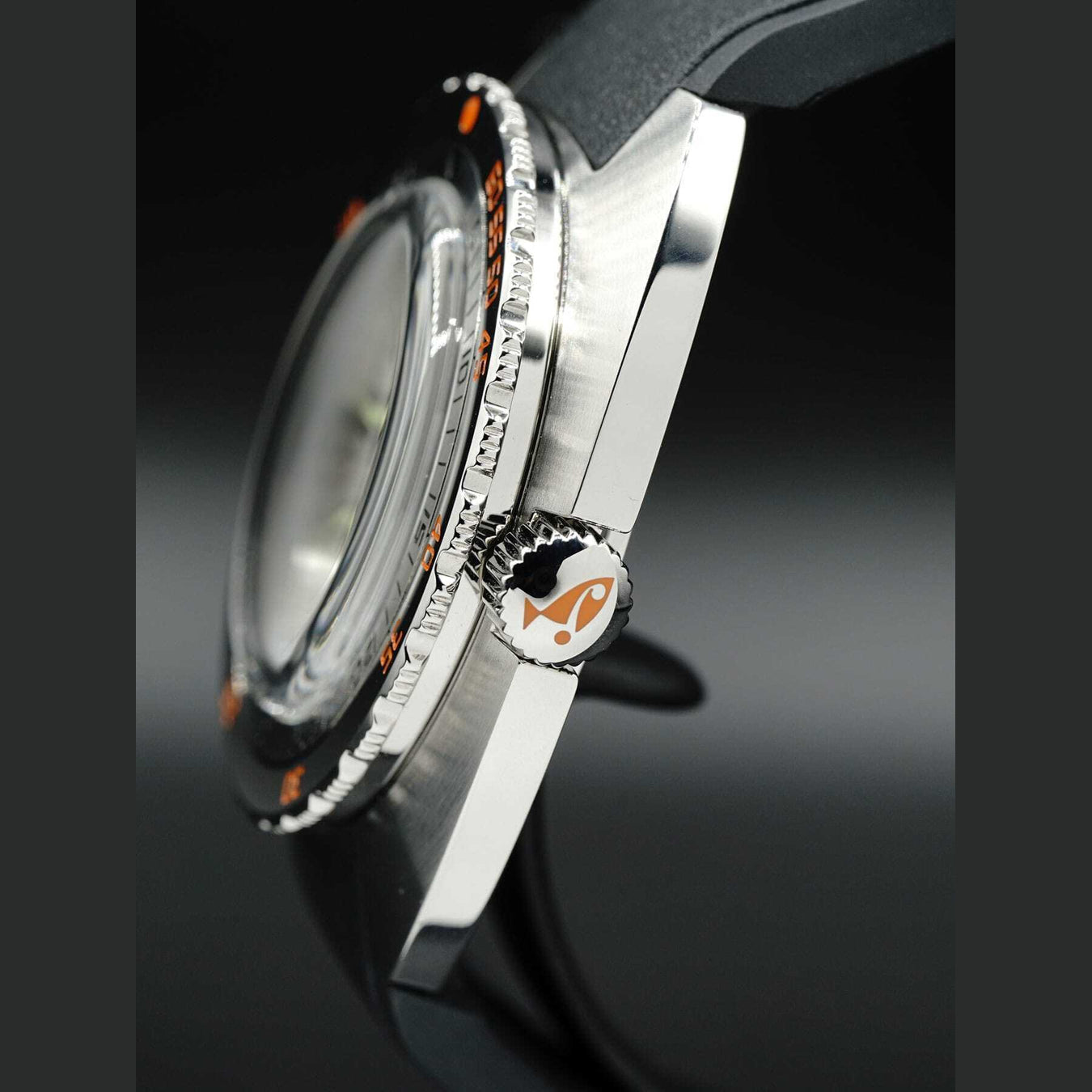 Doxa Sub 300 SEARAMBLER 821.10.021.10