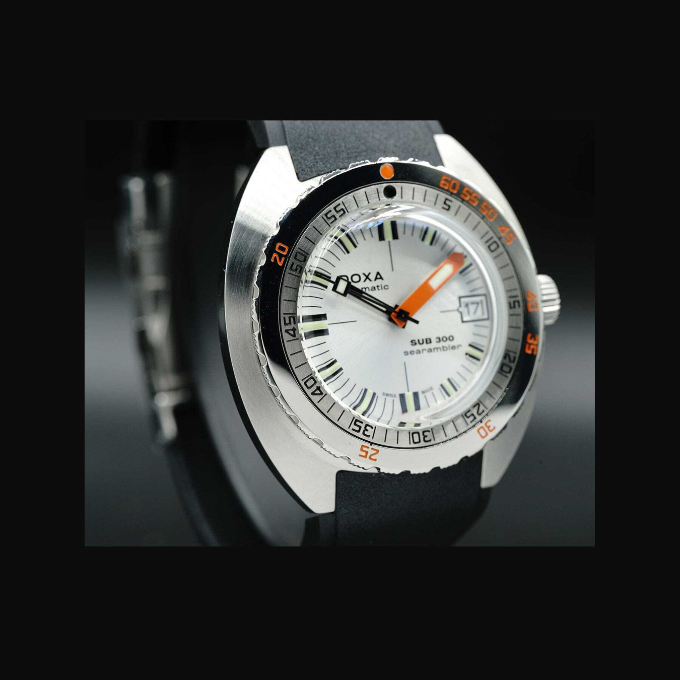 Doxa Sub 300 SEARAMBLER 821.10.021.10