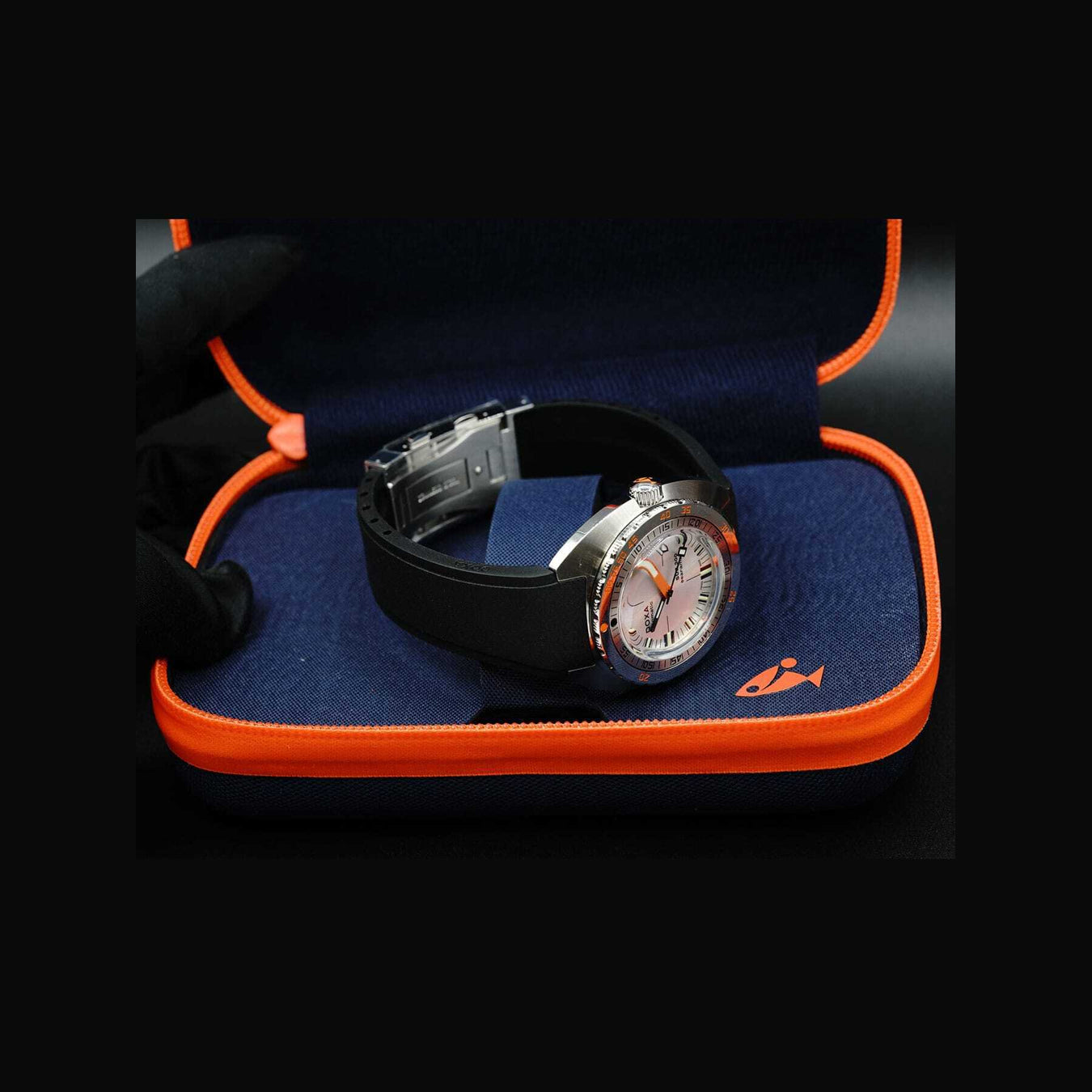 Doxa Sub 300 SEARAMBLER 821.10.021.10