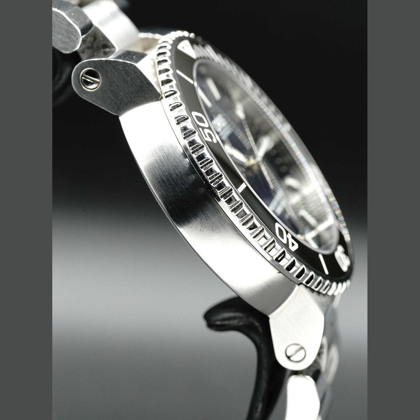 Oris Aquis Date Blue Dial on Bracelet 01 733 7730 4135-07 8 24 05PEB