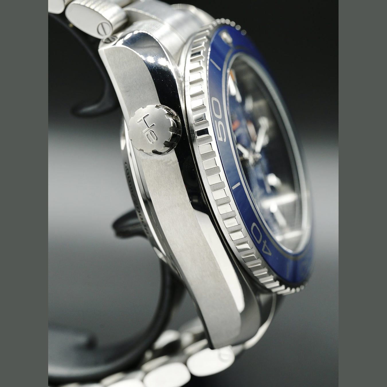 Omega Planet Ocean 600M Co-Axial Chronograph 45.5mm 232.90.46.51.03.001