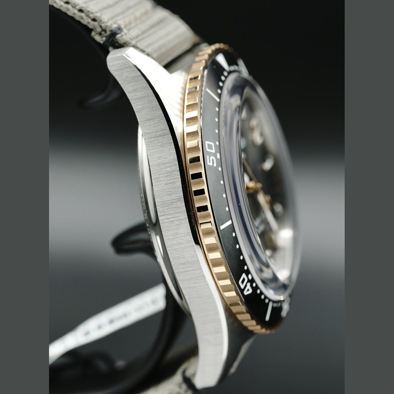 Glashütte Original SeaQ Panorama Date Two-Tone 1-36-13-04-91-34