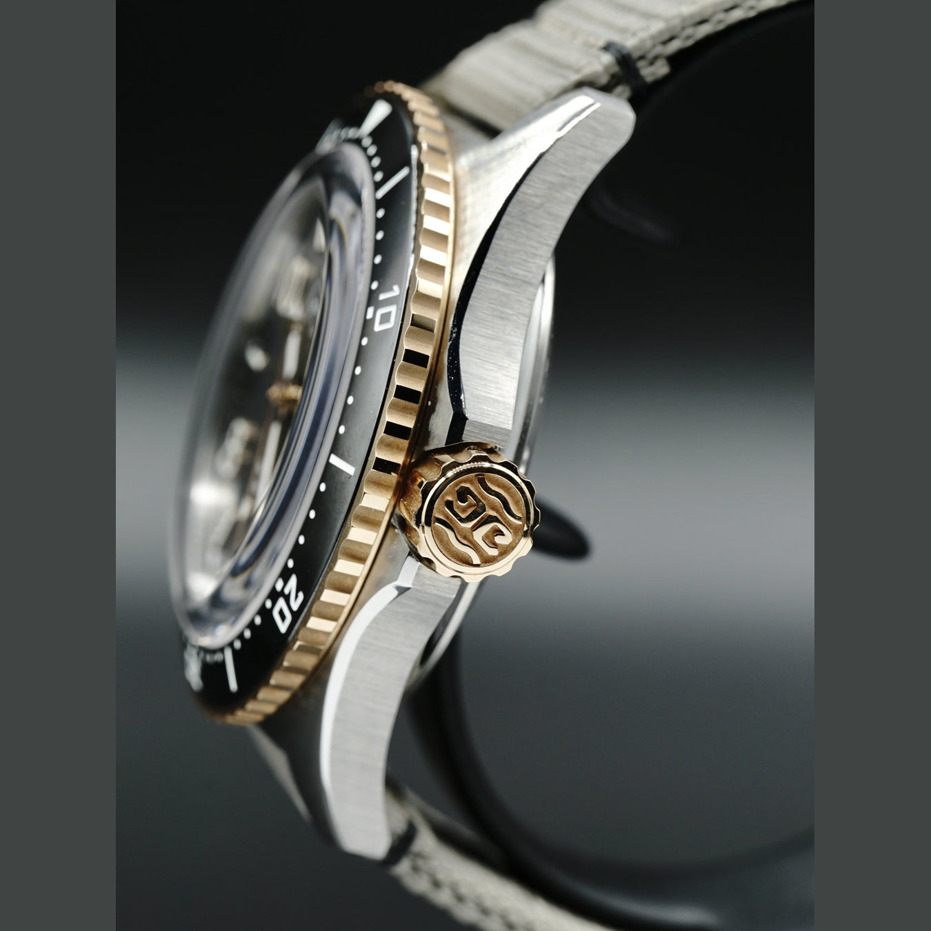 Glashütte Original SeaQ Panorama Date Two-Tone 1-36-13-04-91-34