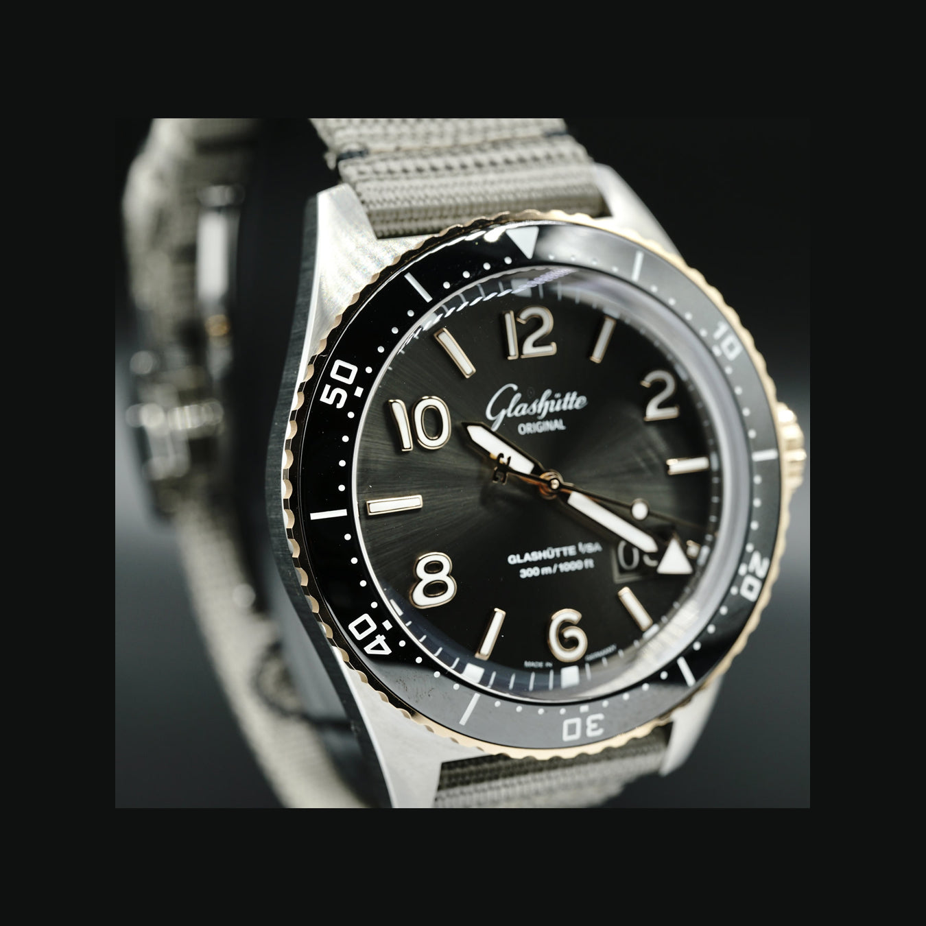 Glashütte Original SeaQ Panorama Date Two-Tone 1-36-13-04-91-34