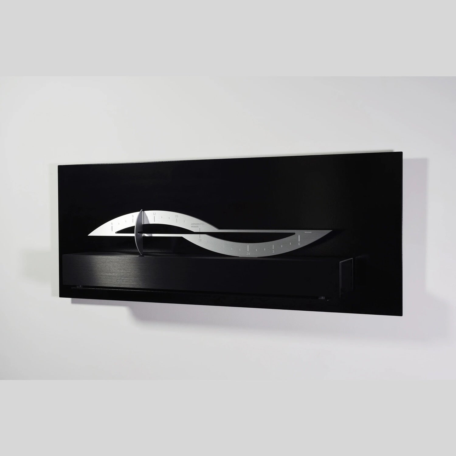 Around Five Natural Brushed Aluminum The Return with Frame
