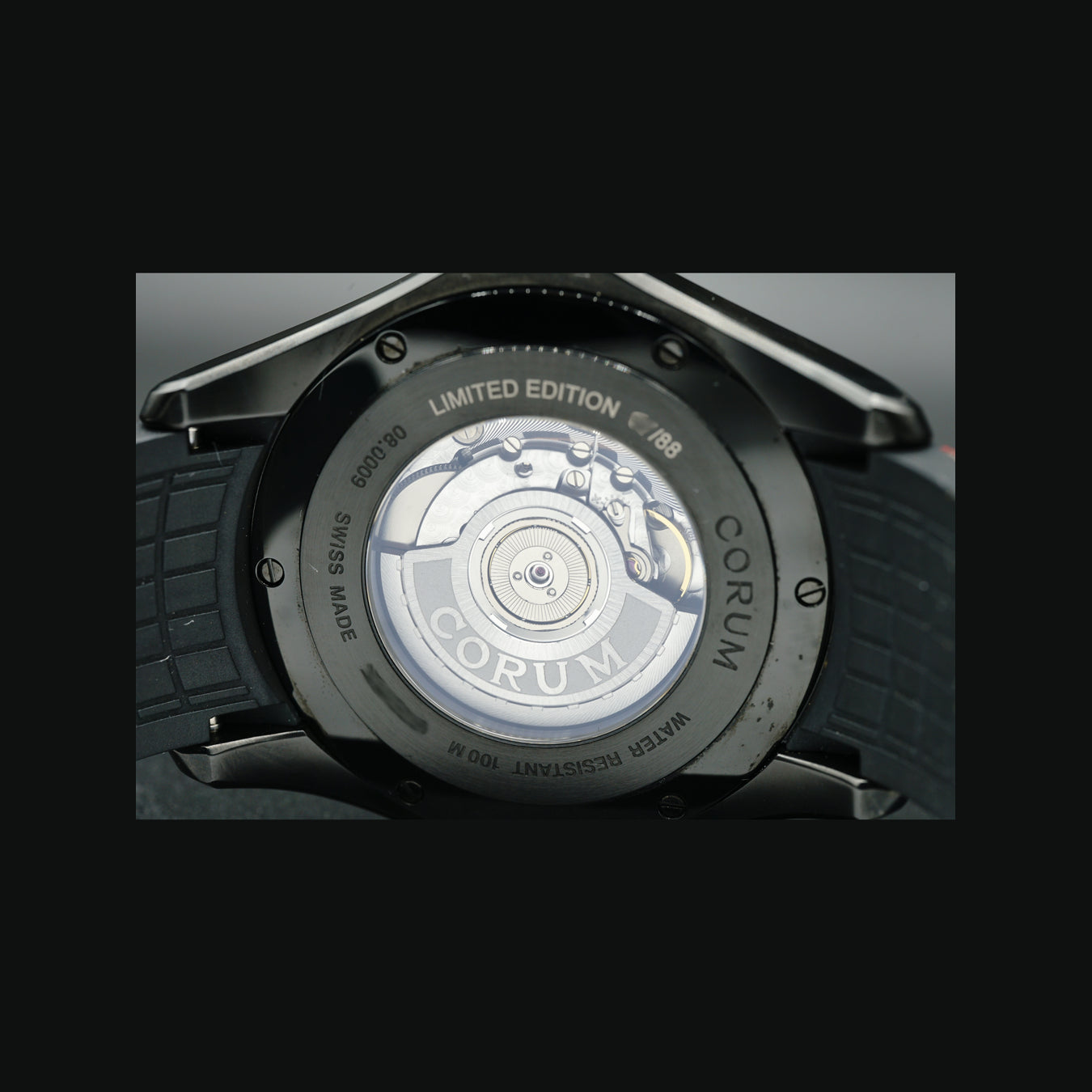 Corum Art Red Bubble Python Limited Edition L08202981