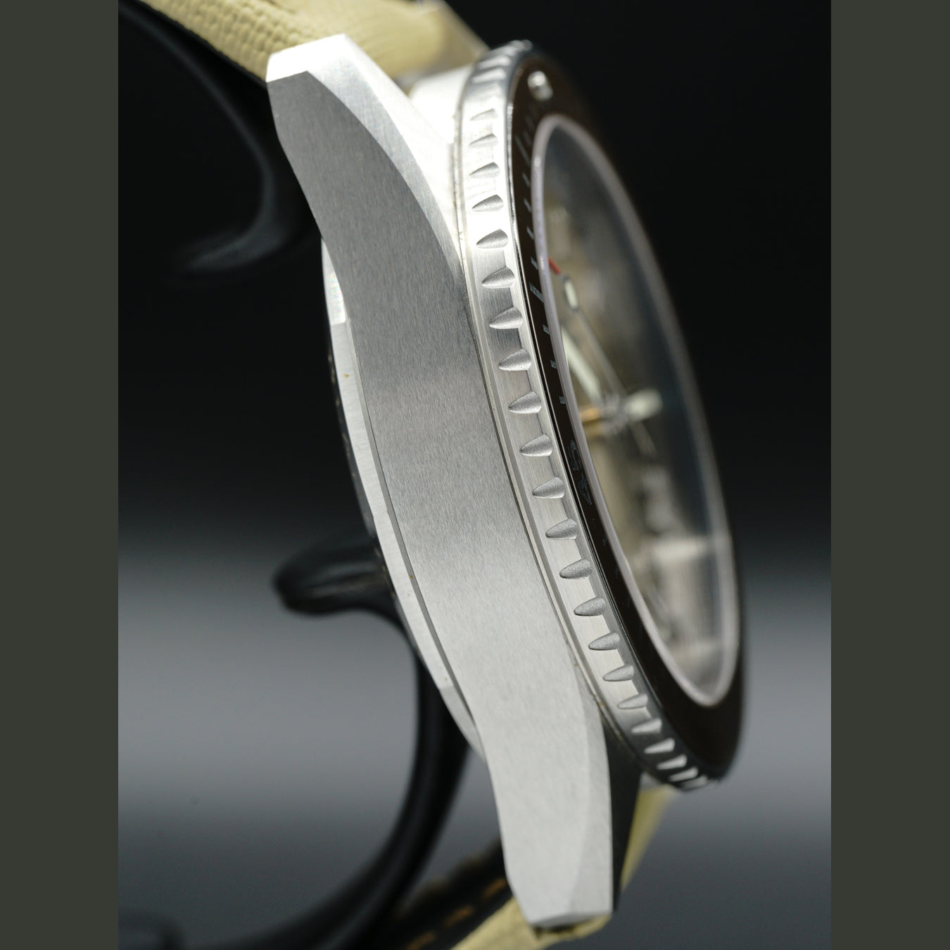 Blancpain fifty fathoms bathyscaphe 505200 11046 NE52A