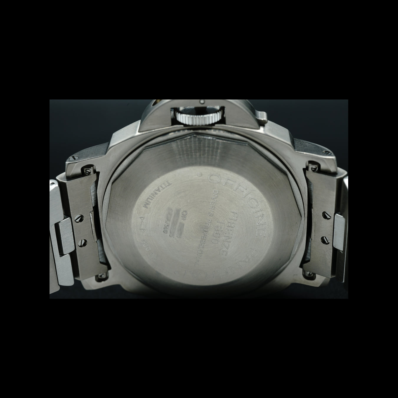 Panerai Luminor Submersible Automatic Chronometer Grey PAM00106