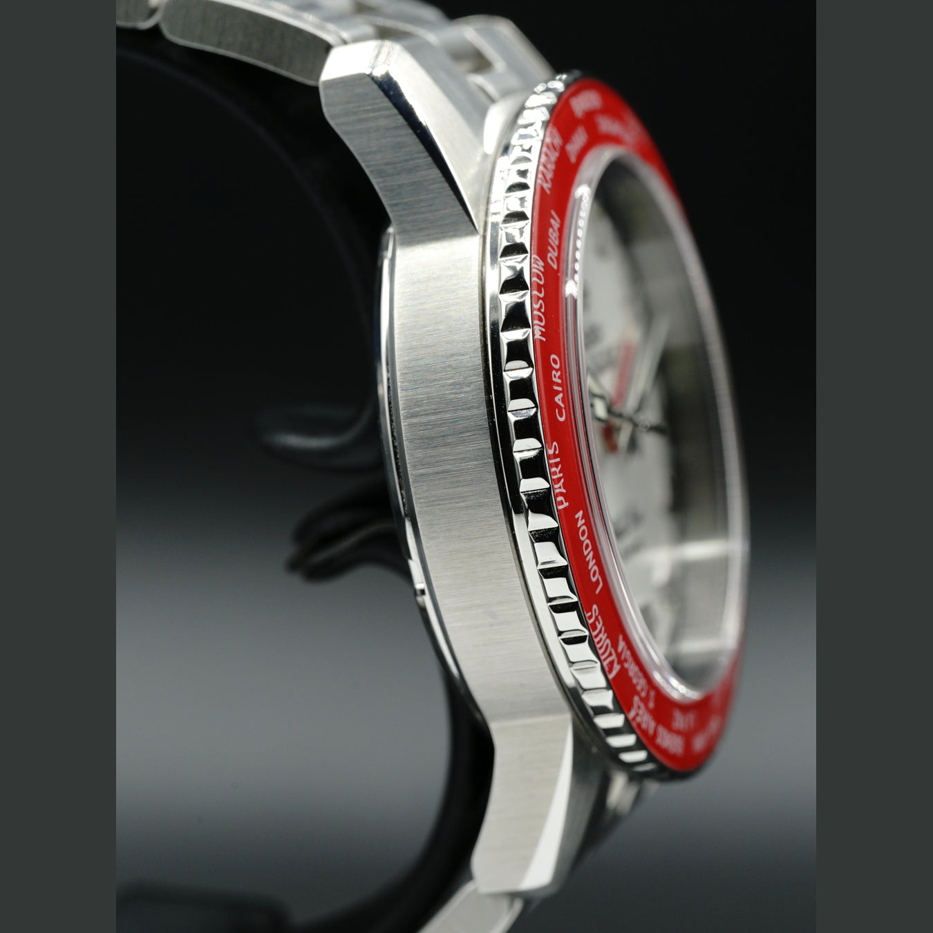 Zodiac Super Sea Wolf World Time GMT