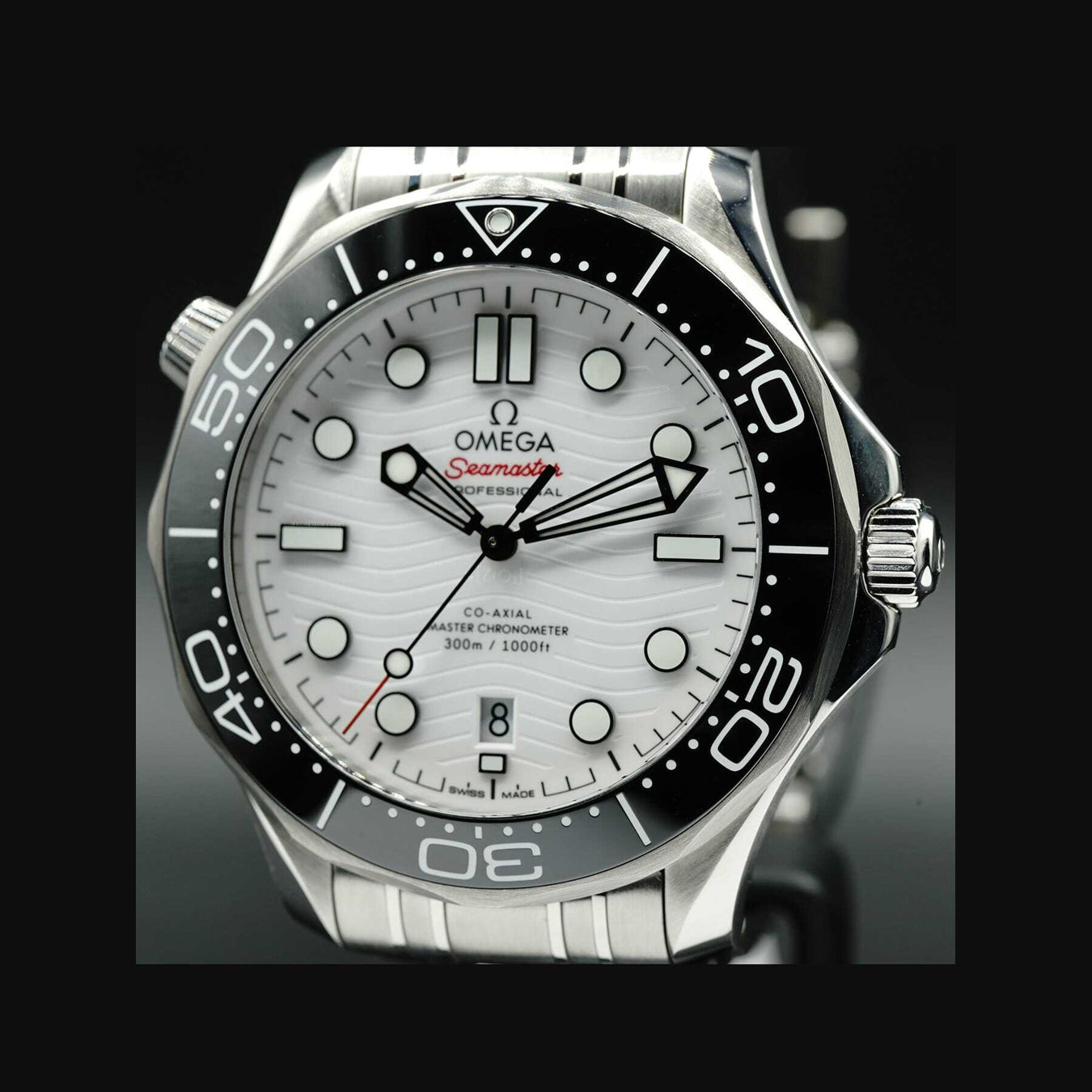 Omega Seamaster 300m 210.32.42.20.04.001