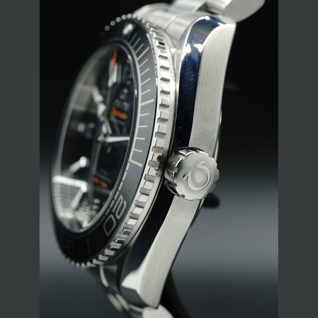 Omega Seamaster Planet Ocean 600M Co-Axial Master Chronometer 43.5 mm Automatic Black Dial Steel 215.30.44.21.01.001