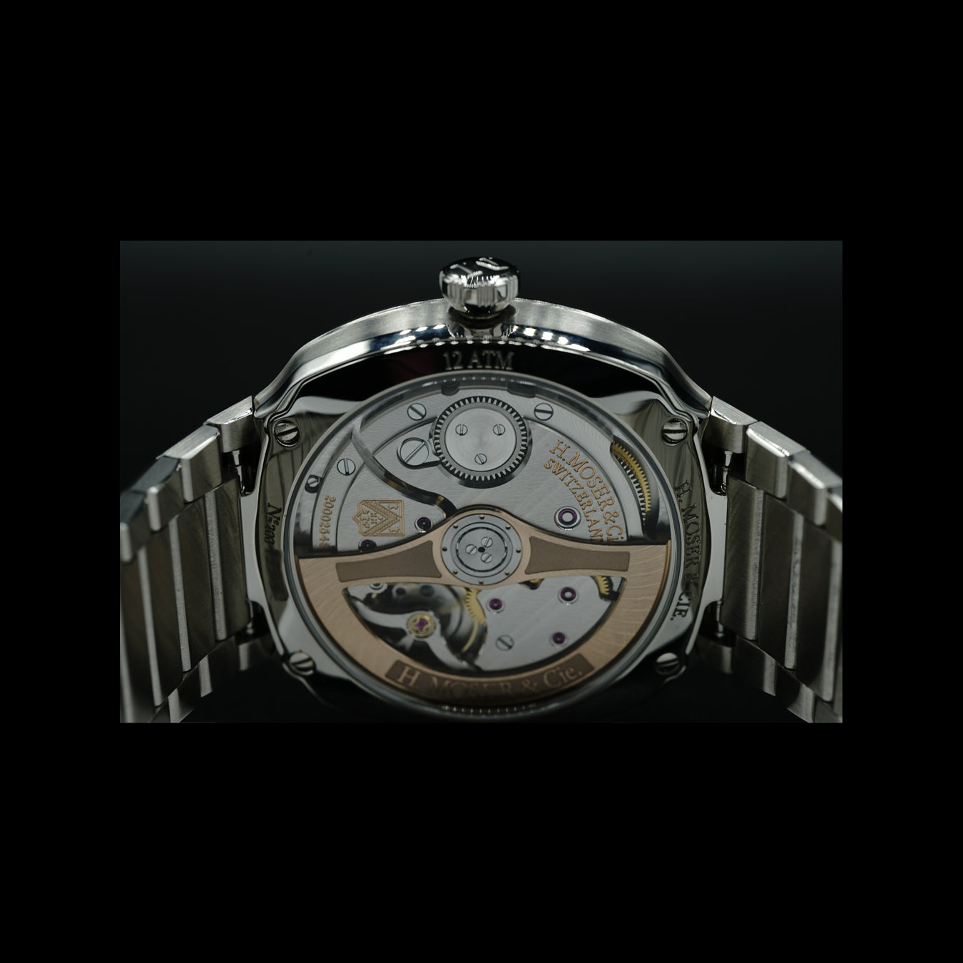 H. Moser & Cie. Streamliner Centre Seconds Green Dial
