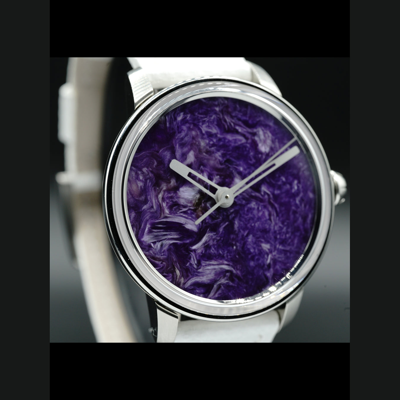 Lundis Bleus Charoite