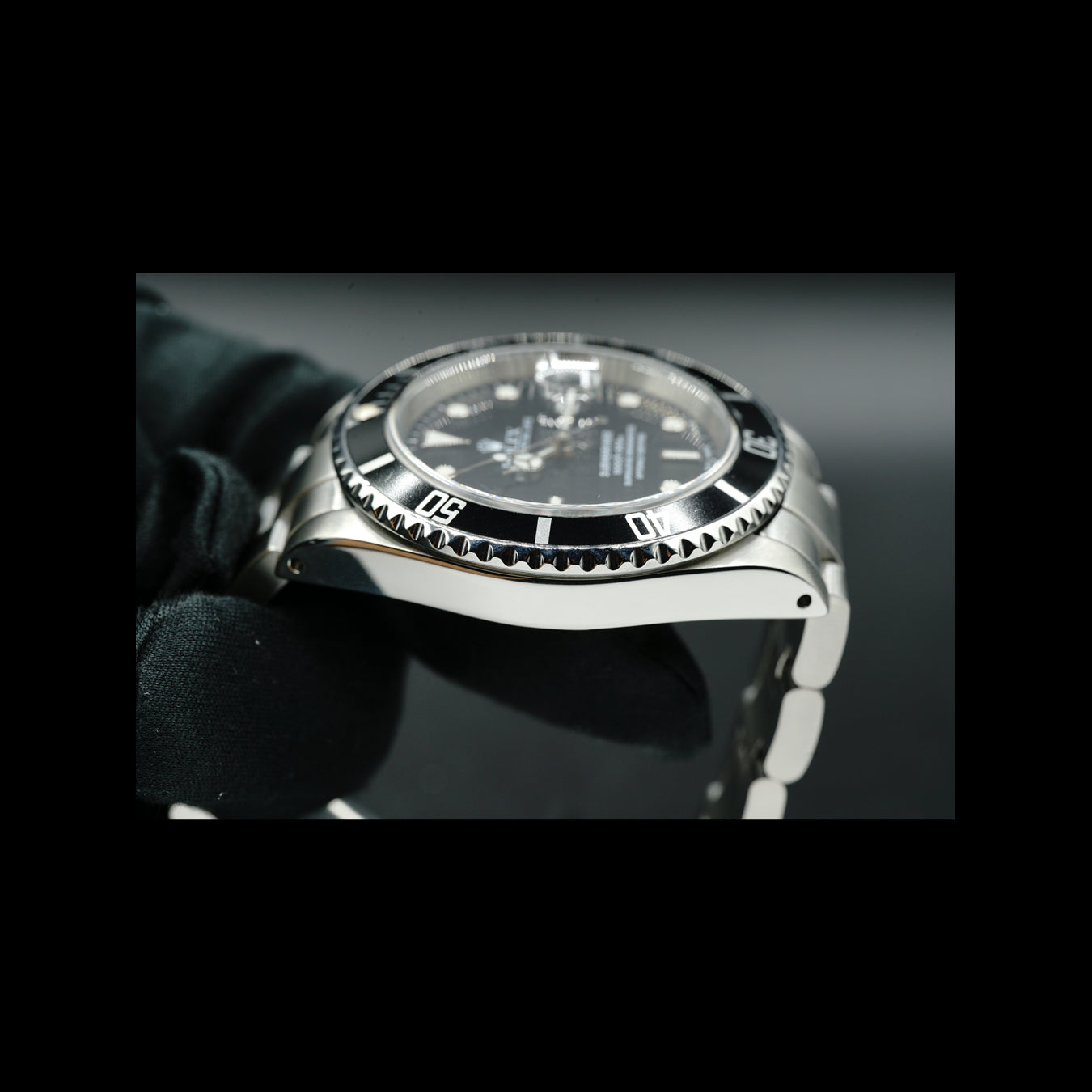 Rolex Submariner Date 16610